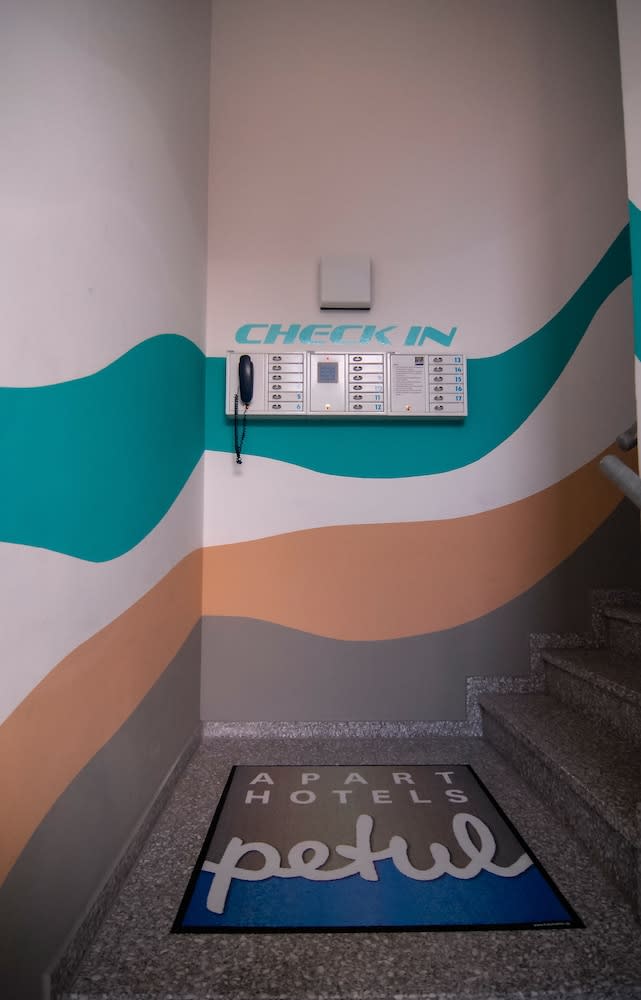 Petul Apart Hotel Am Ruhrbogen 2