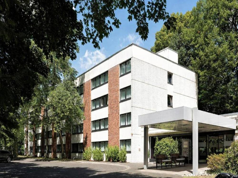 Sunday Hotel Bielefeld Johannisberg 1