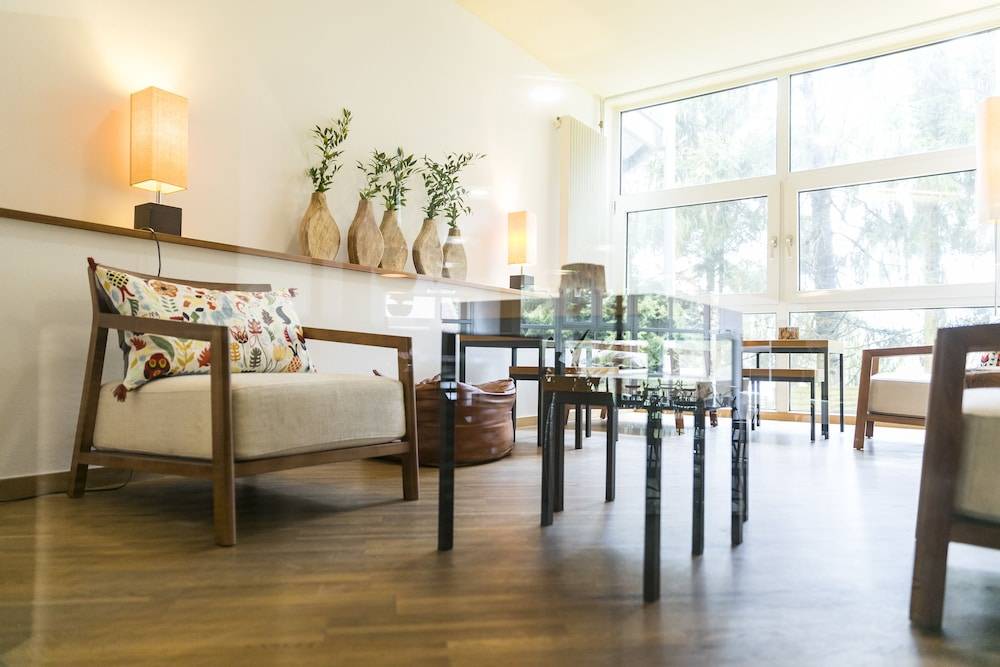Wald & Golfhotel Lottental 2