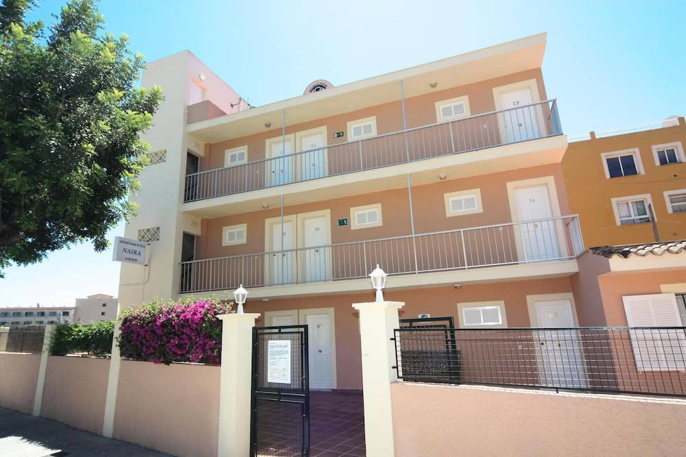 Naika Studios & Apartments 1