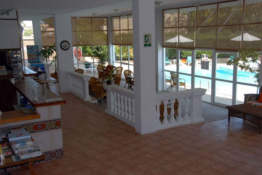Apartamentos Martha's 2