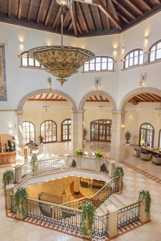The St. Regis Mardavall Mallorca Resort 2