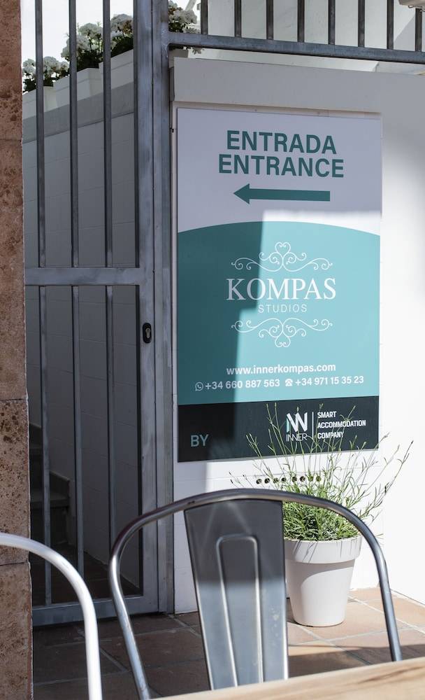 INNER Kompas Palmanova "Adults Only" 2
