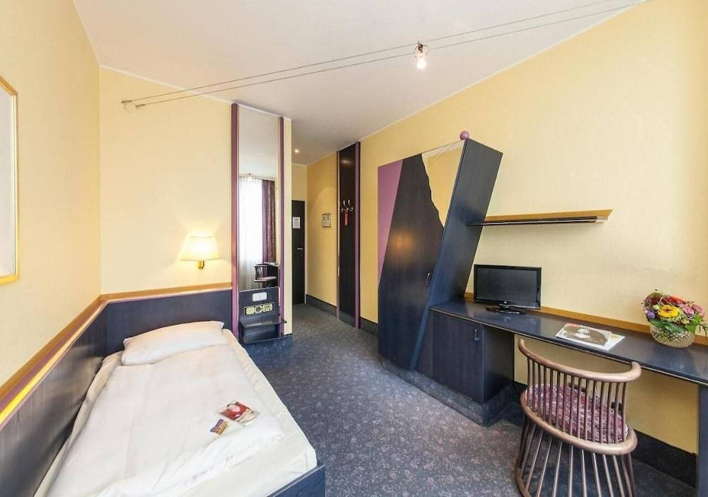 Hotel MIRAGE Düsseldorf-Neuss 2
