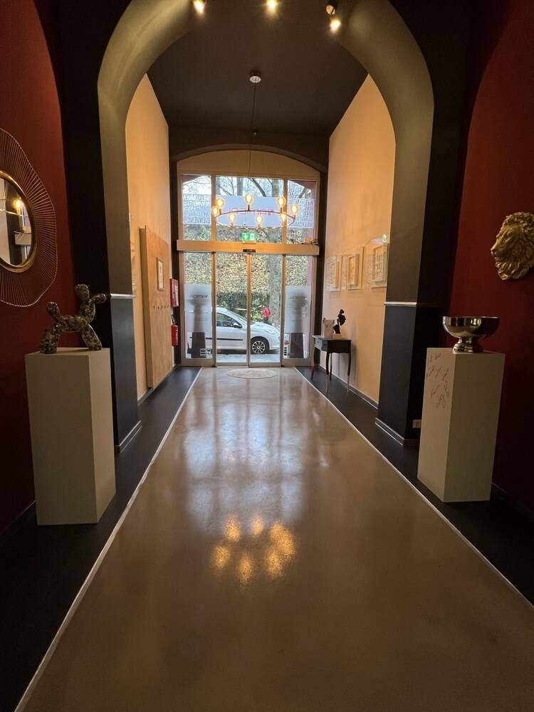 Hotel Amical 2