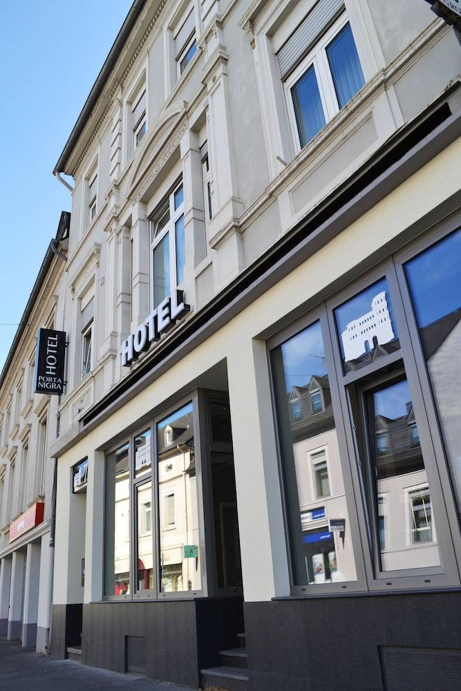 Hotel Porta Nigra 1