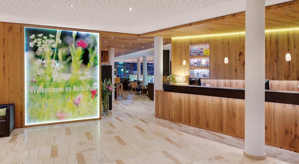 Nells Park Hotel 2