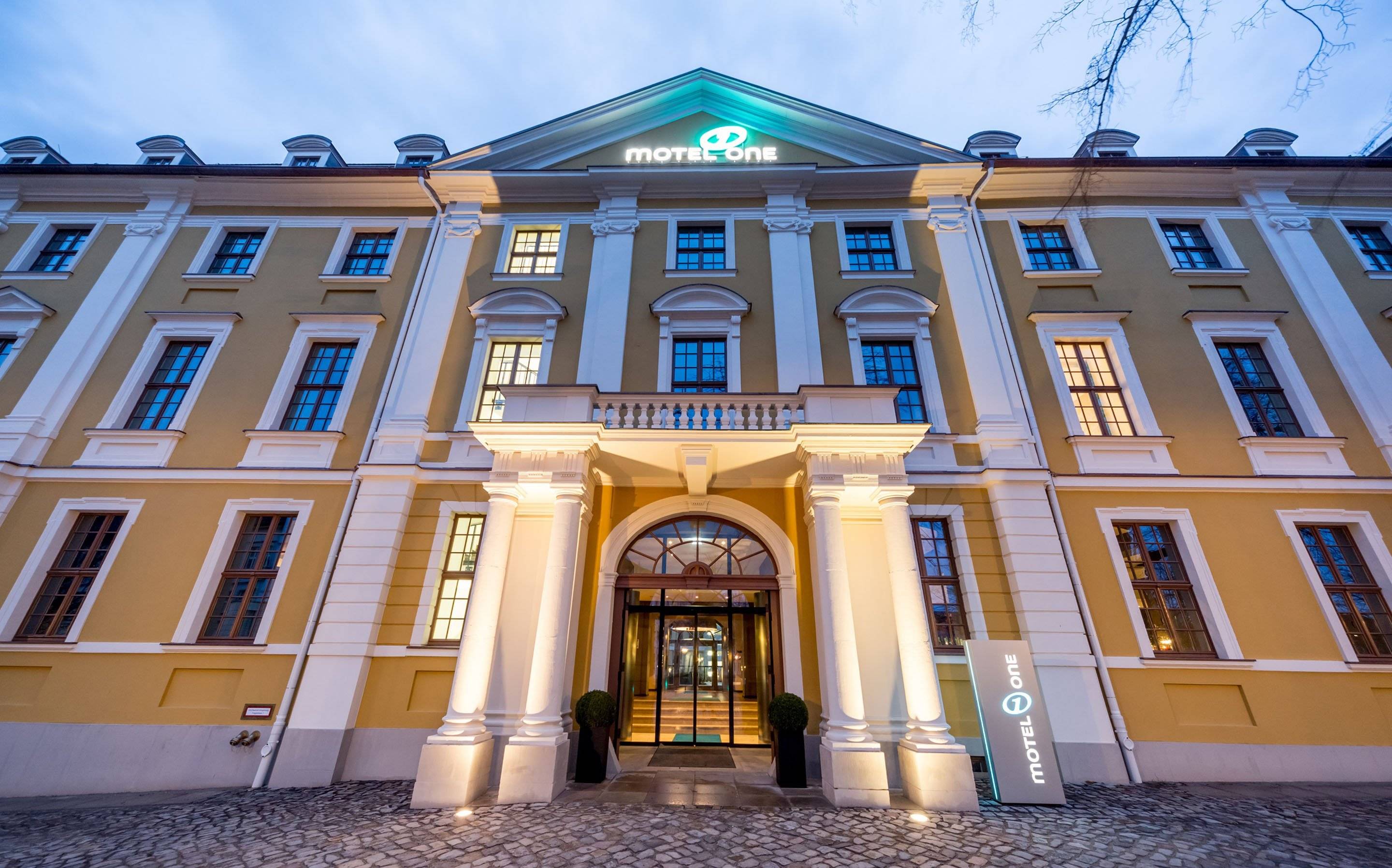 Motel One Magdeburg 1
