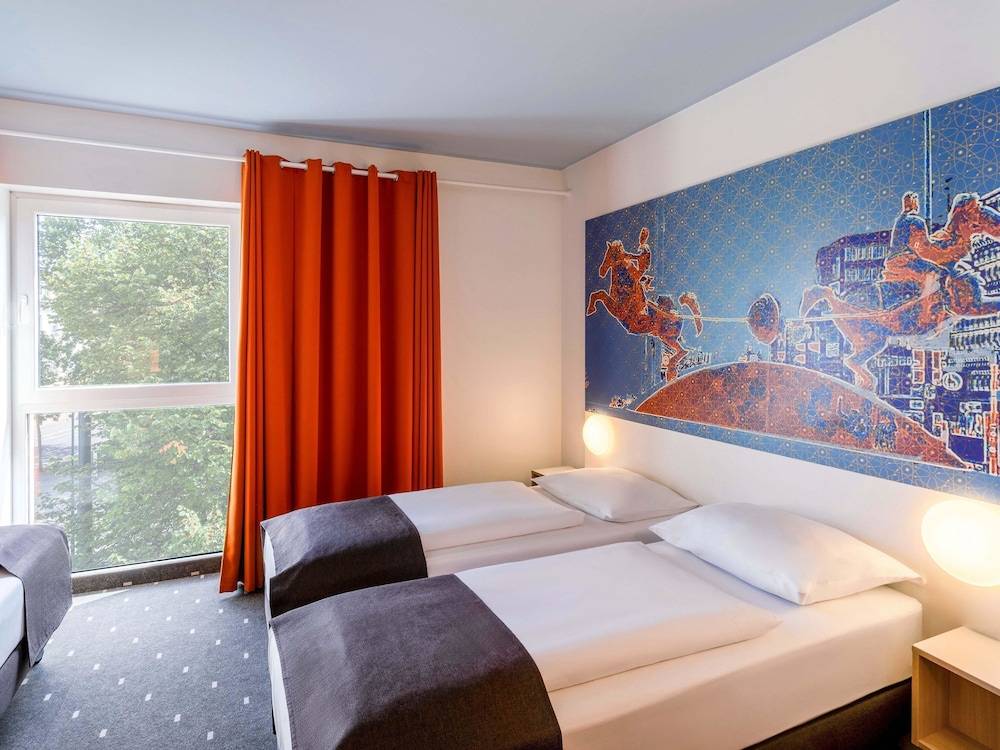 B&B HOTEL Magdeburg-City 1