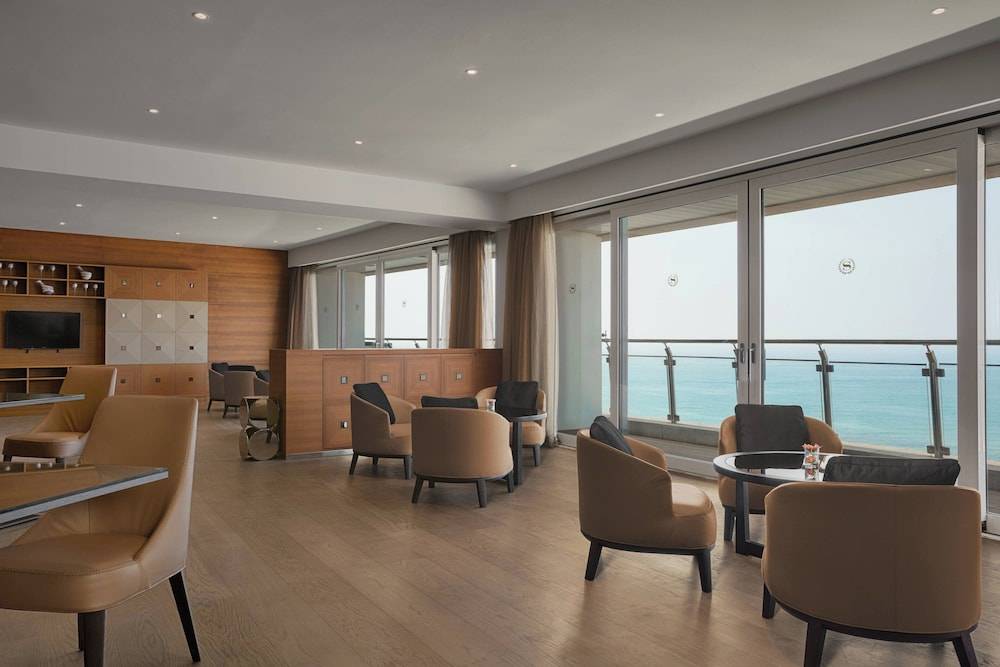 Sheraton Club des Pins Resort 1