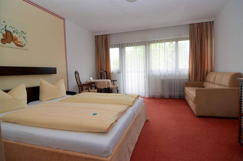 Parkhotel Kirchberg 2