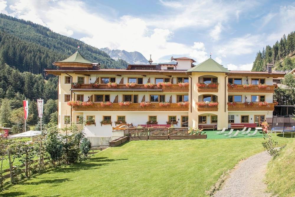 Alpenhotel Tirolerhof Gerlos 1