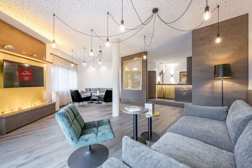 AlpenParks Chalet & Apartment Alpina Seefeld 2