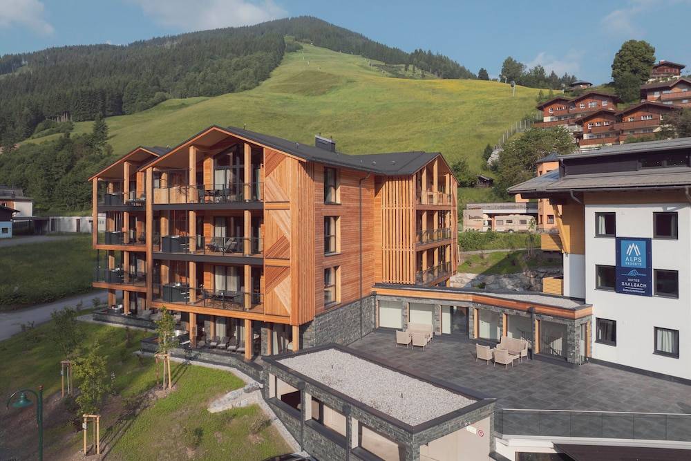 Saalbach Suites by ALPS RESORTS 1