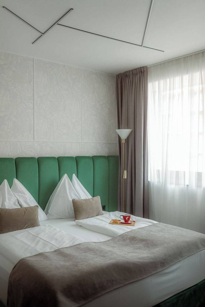 NED Hotel 1