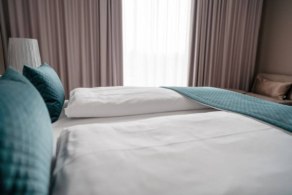 Hotel Seven 1