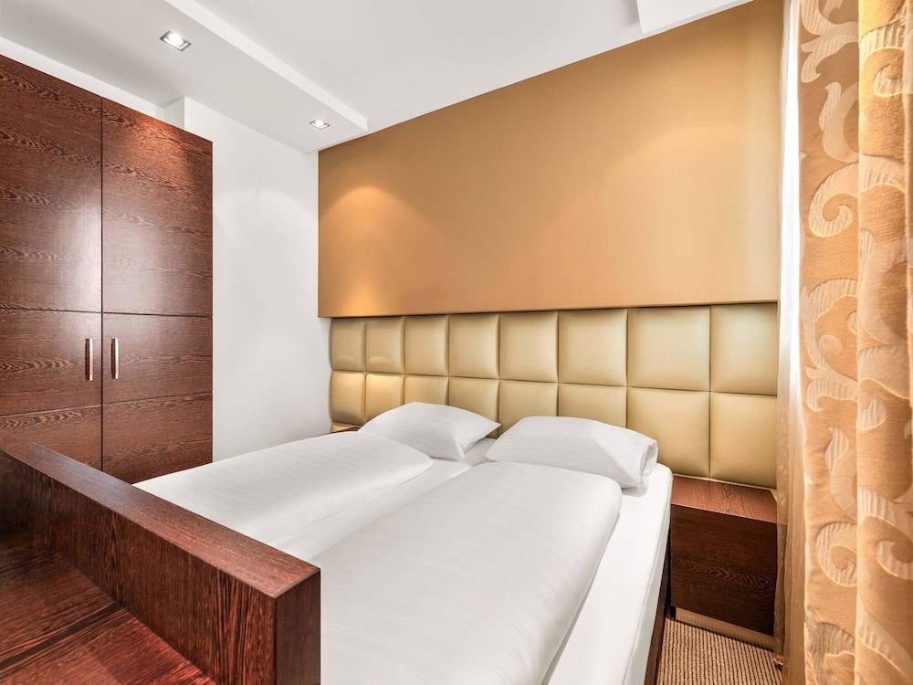 B&B HOTEL Linz City-Ost 1