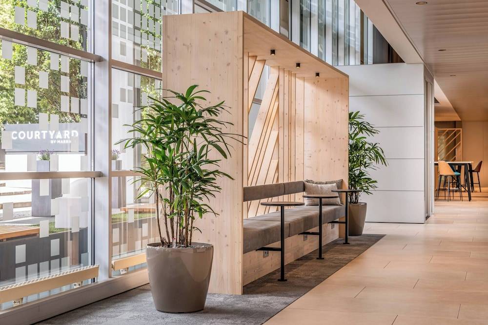 Courtyard by Marriott Linz 2