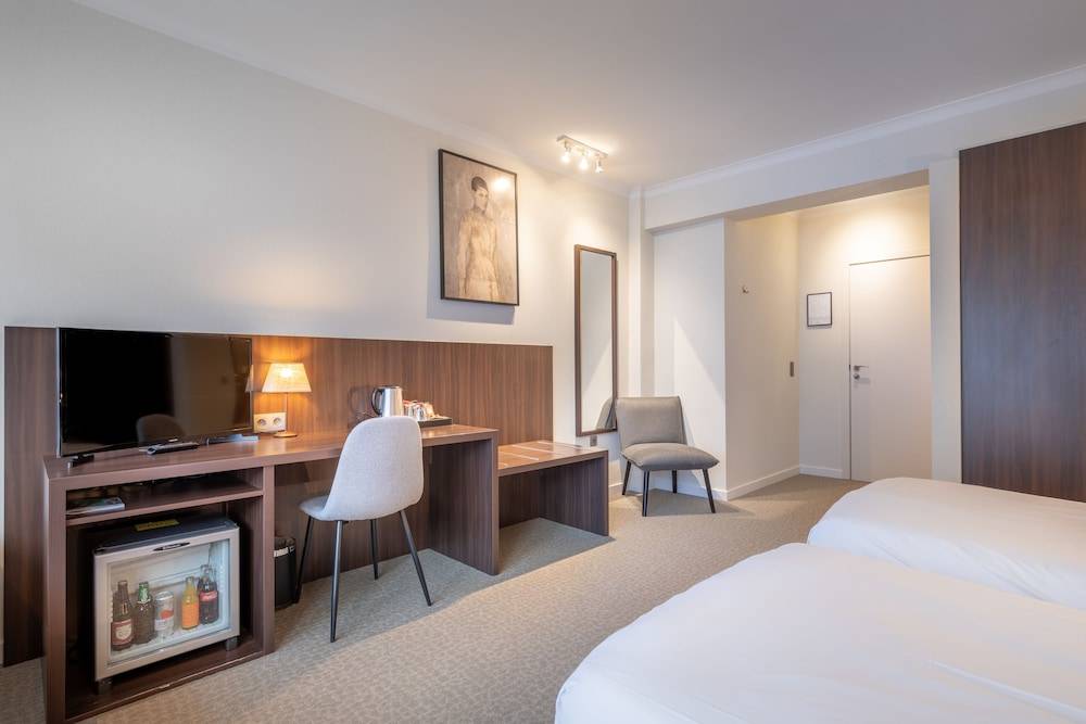 Hotel Carlton 1