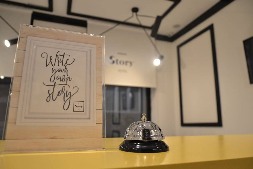Hotel Story 2