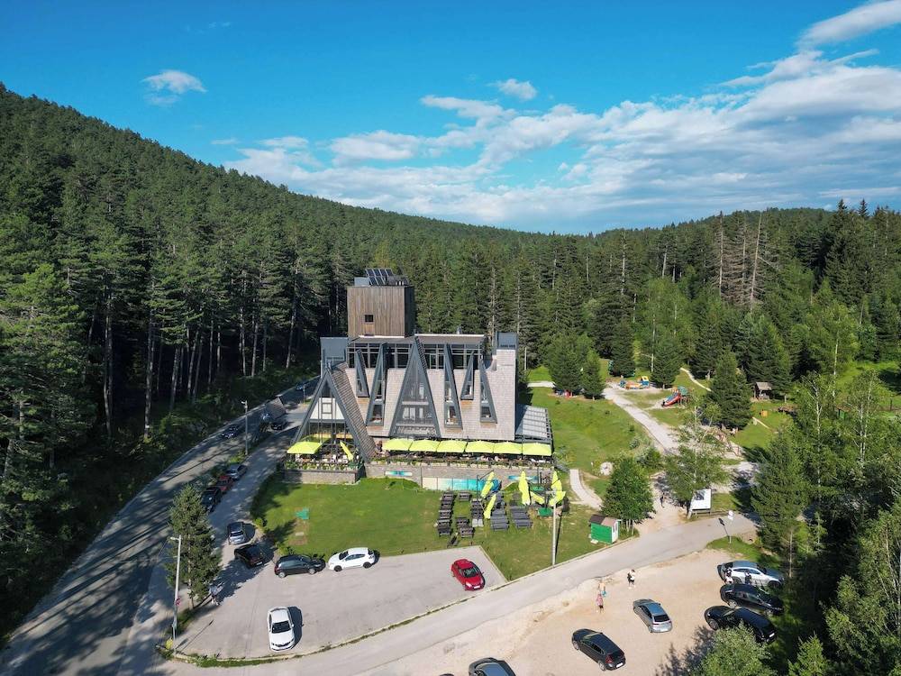 Pino Nature Hotel, BW Premier Collection 1