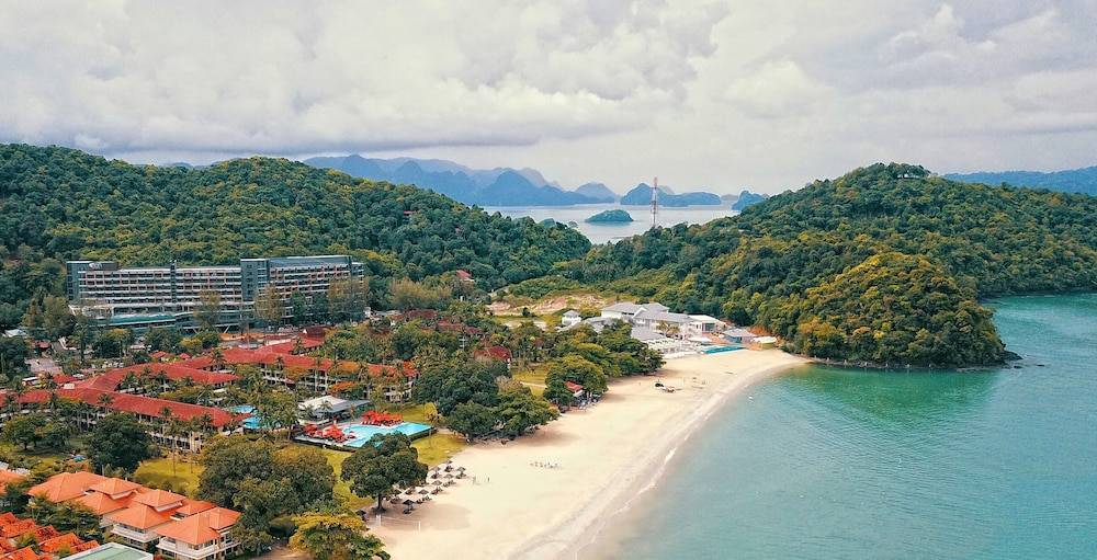 Holiday Villa Resort & Beachclub Langkawi 1