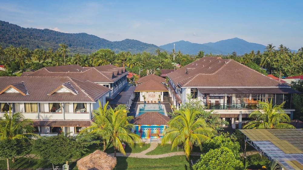 Alia Residence Business Resort 1