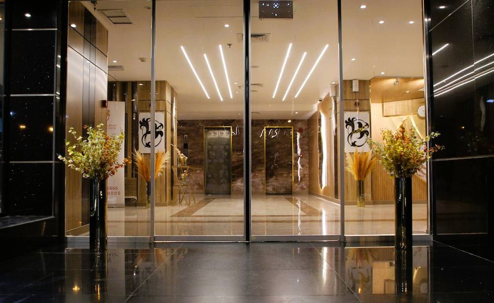 فندق بلازا أثينيه Plaza Athenee Hotel 2