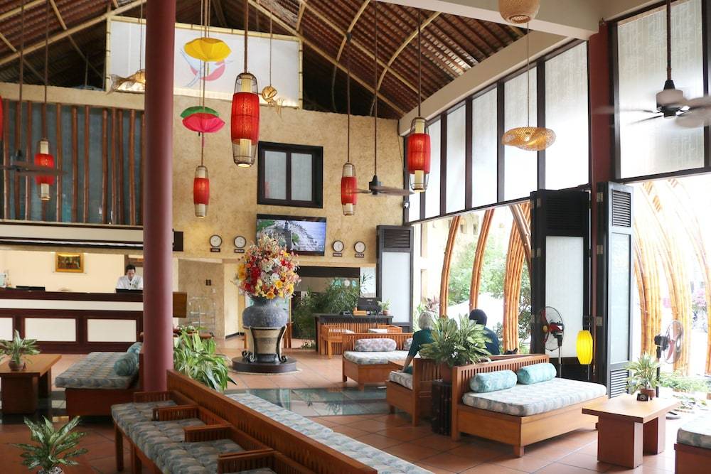 Bamboo Village Beach Resort & Spa 2