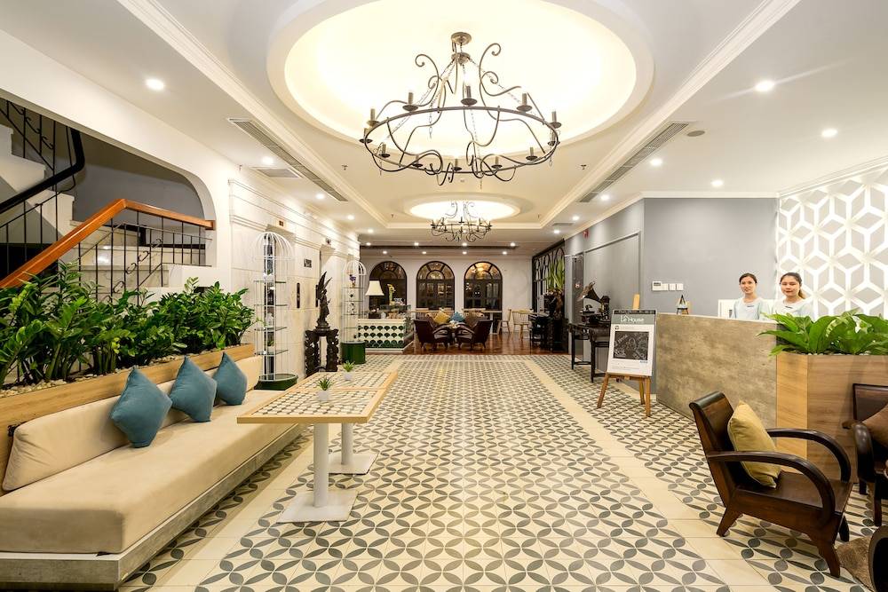 Le House Boutique Hotel - 100m to the beach 2