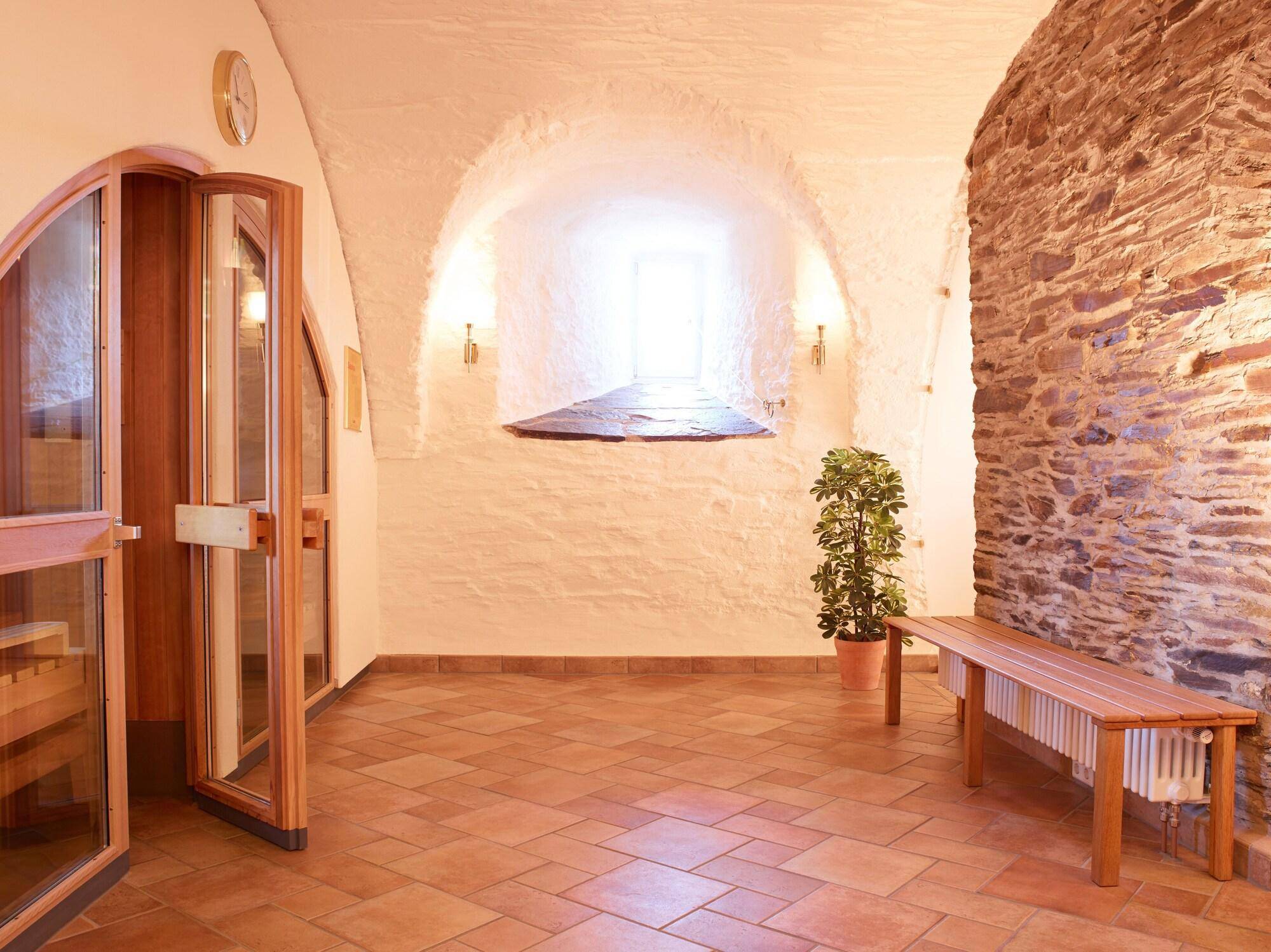 Schnellenberg Burghotel 1