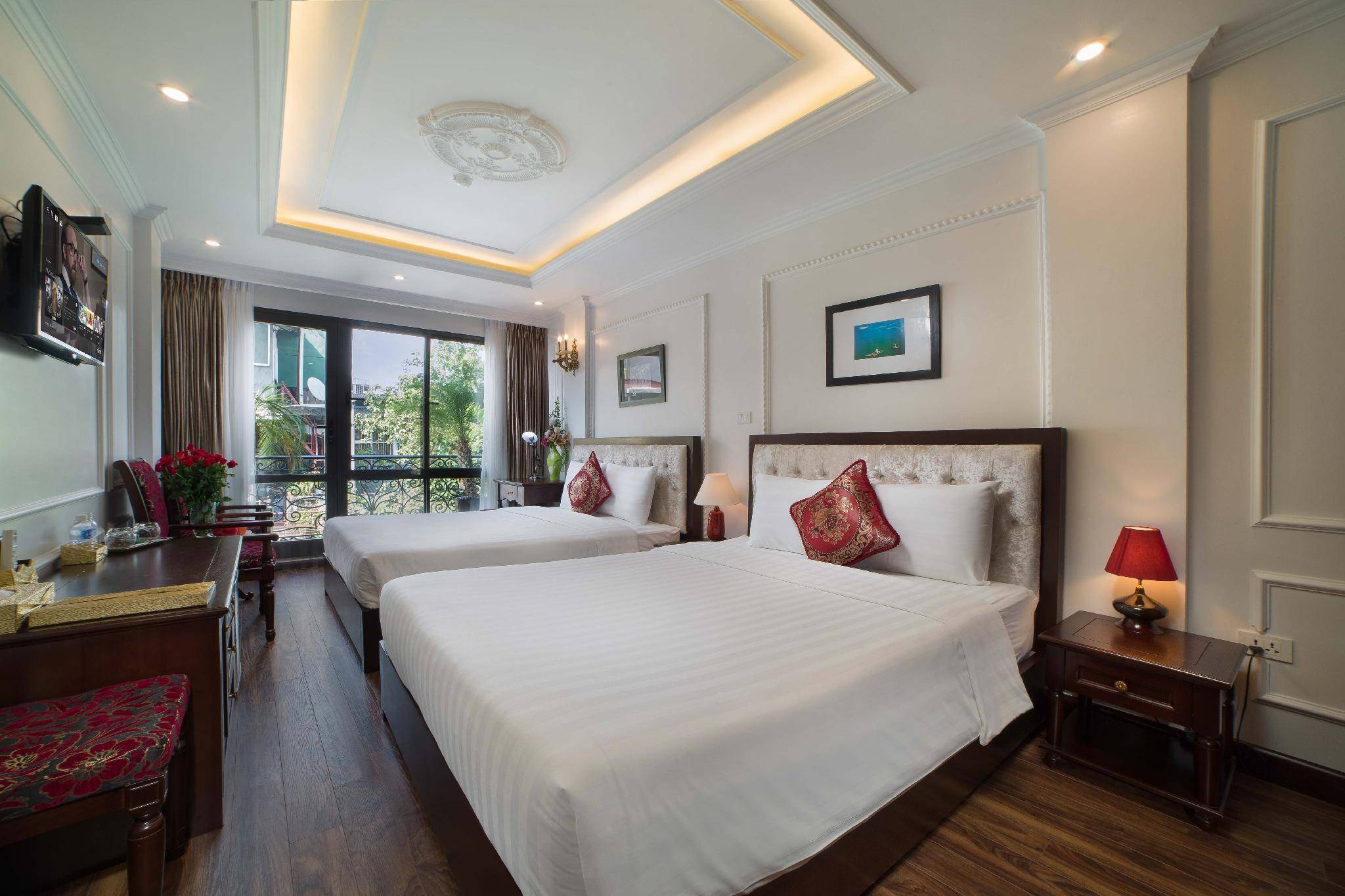 Golden Sail Hotel & Spa 1