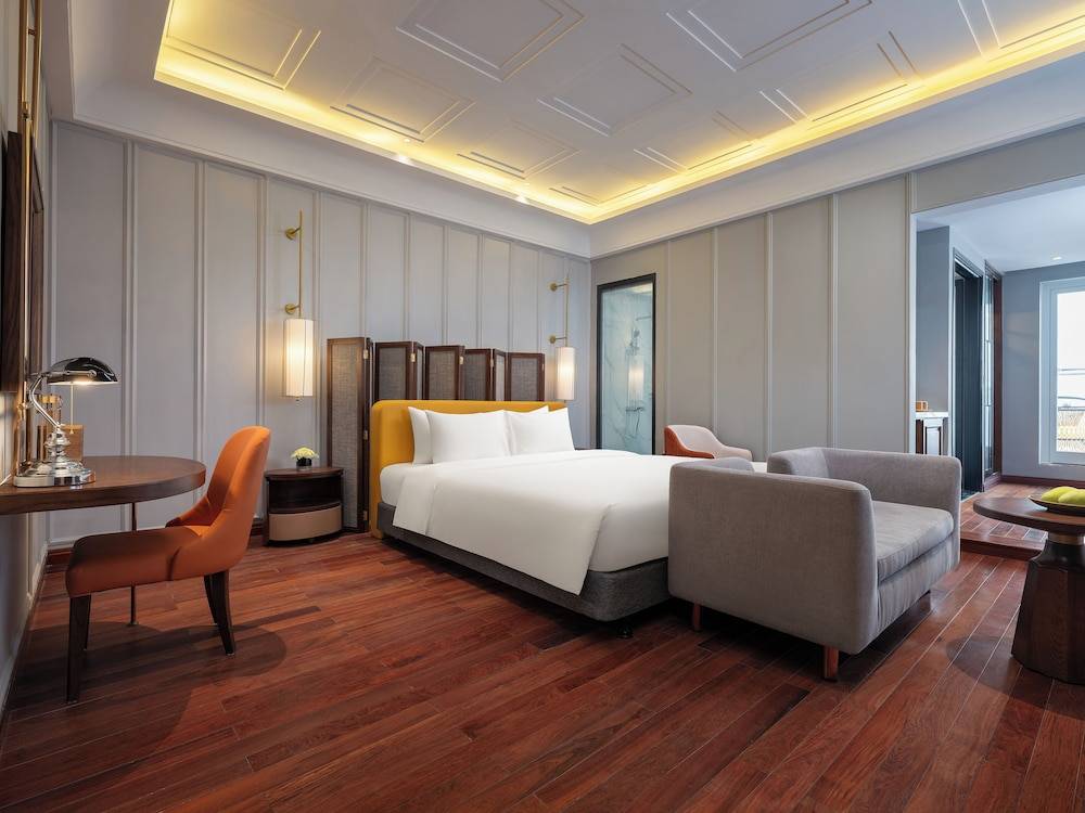 Minerva Premium Hotel 1
