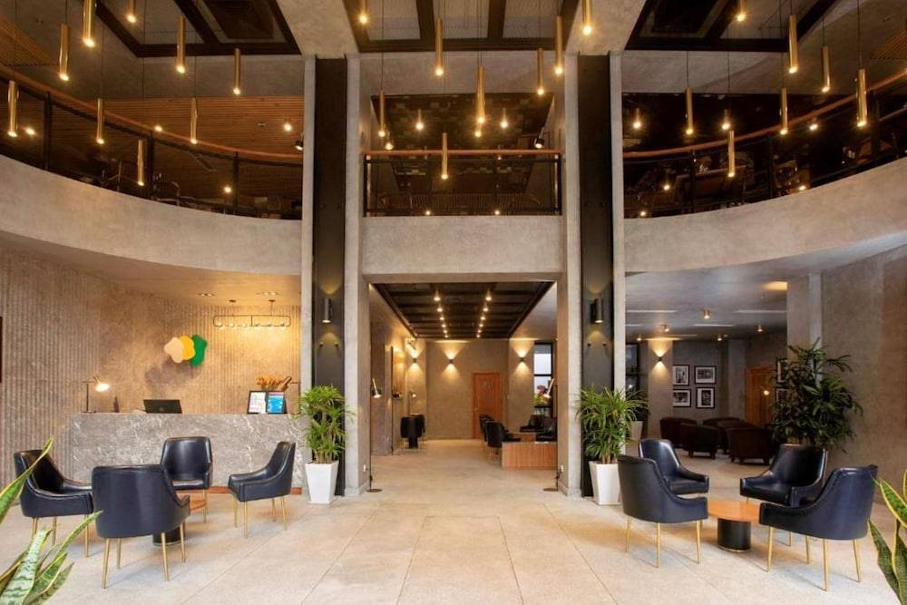 Flower Garden Hotel 1