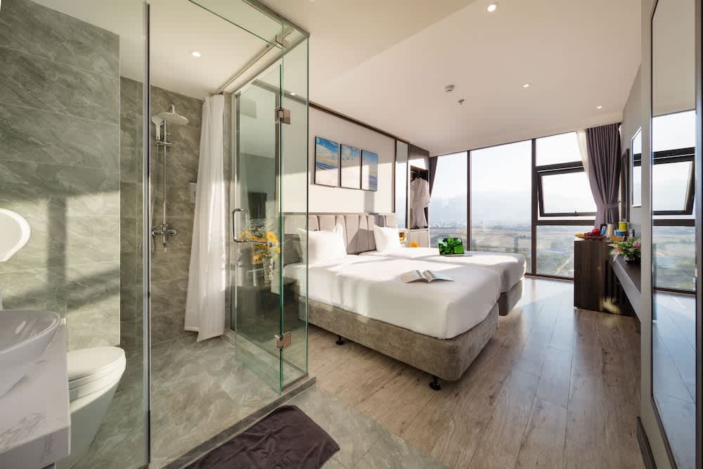 Ivy Hotel Nha Trang 1