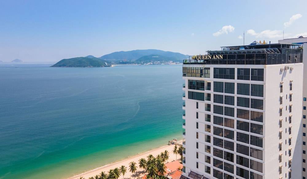 Queen Ann Nha Trang Hotel 1