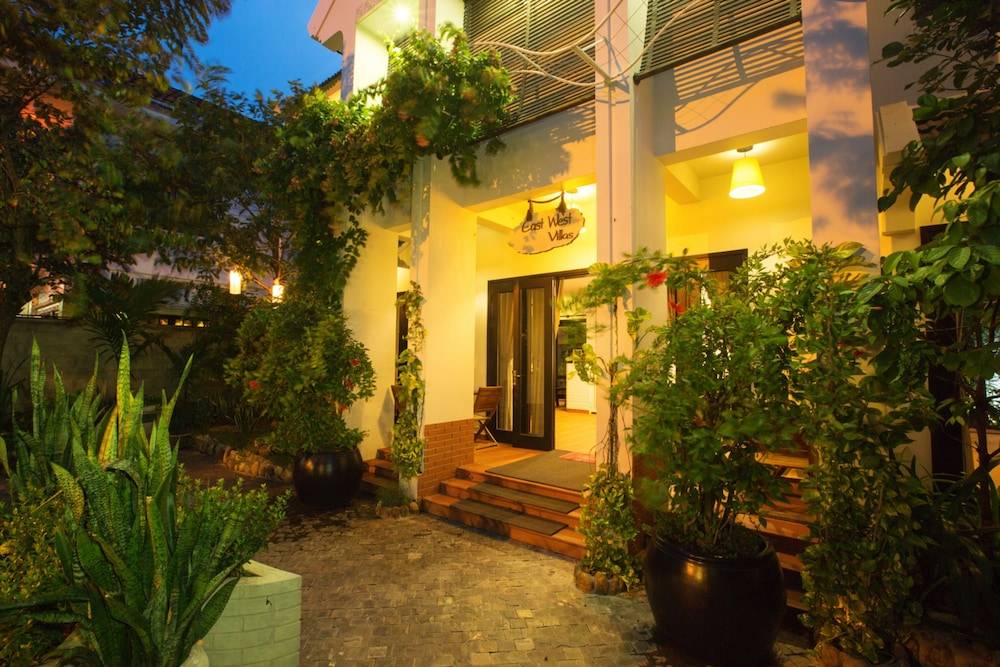 East West Villa 2