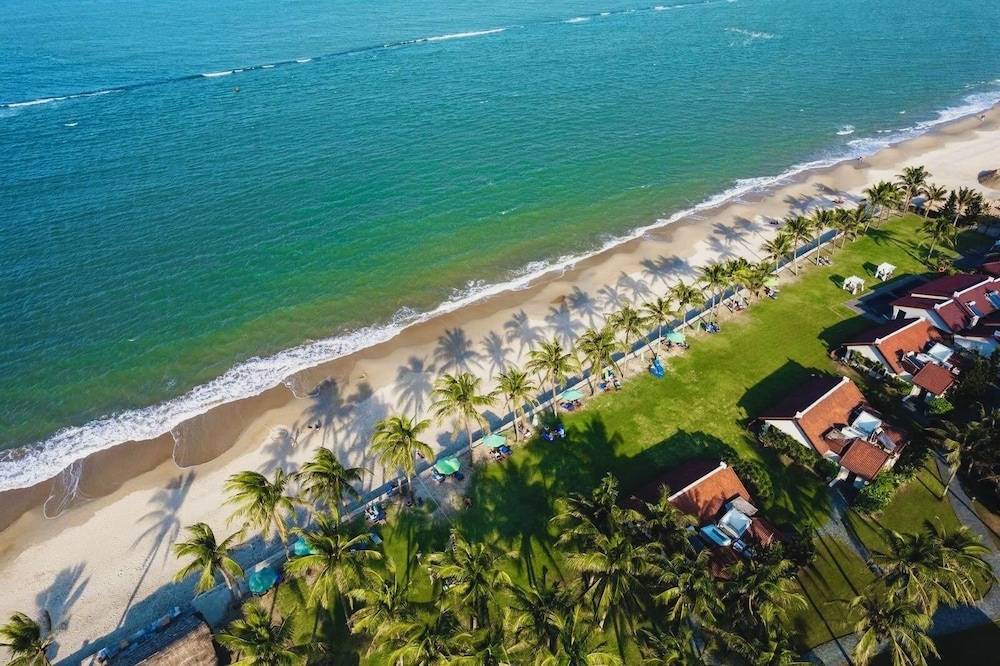 Palm Garden Beach Resort & Spa 1