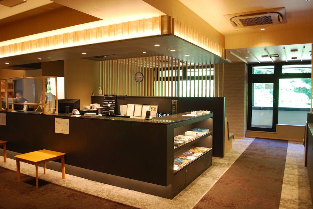 Hakone Suimeisou 2