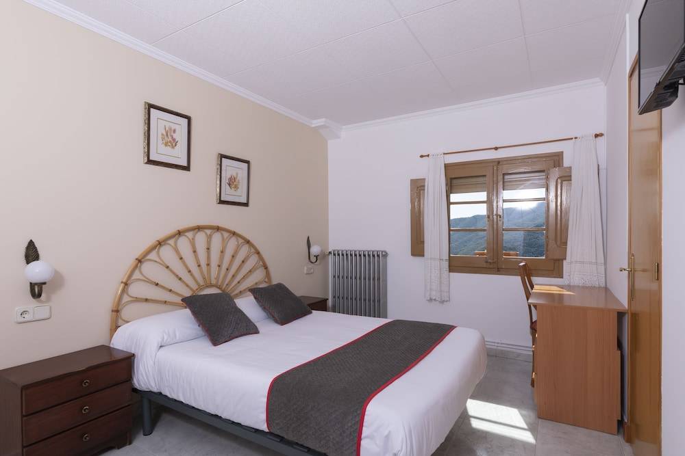 Hostal Montserrat 1