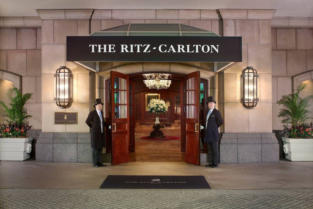 The Ritz-Carlton Osaka 1