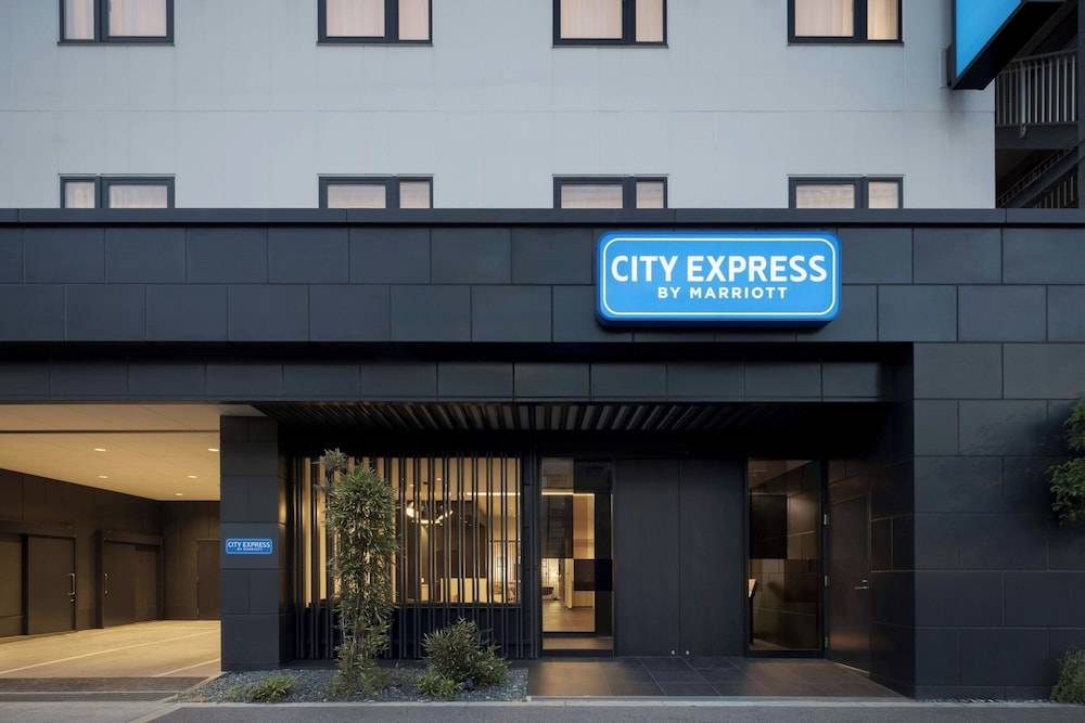 City Express By Marriott Osaka Shin-Imamiya 1