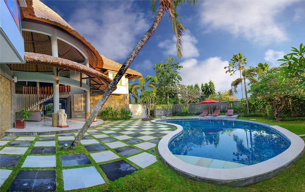 Abi Bali Resort Villas & Spa 1