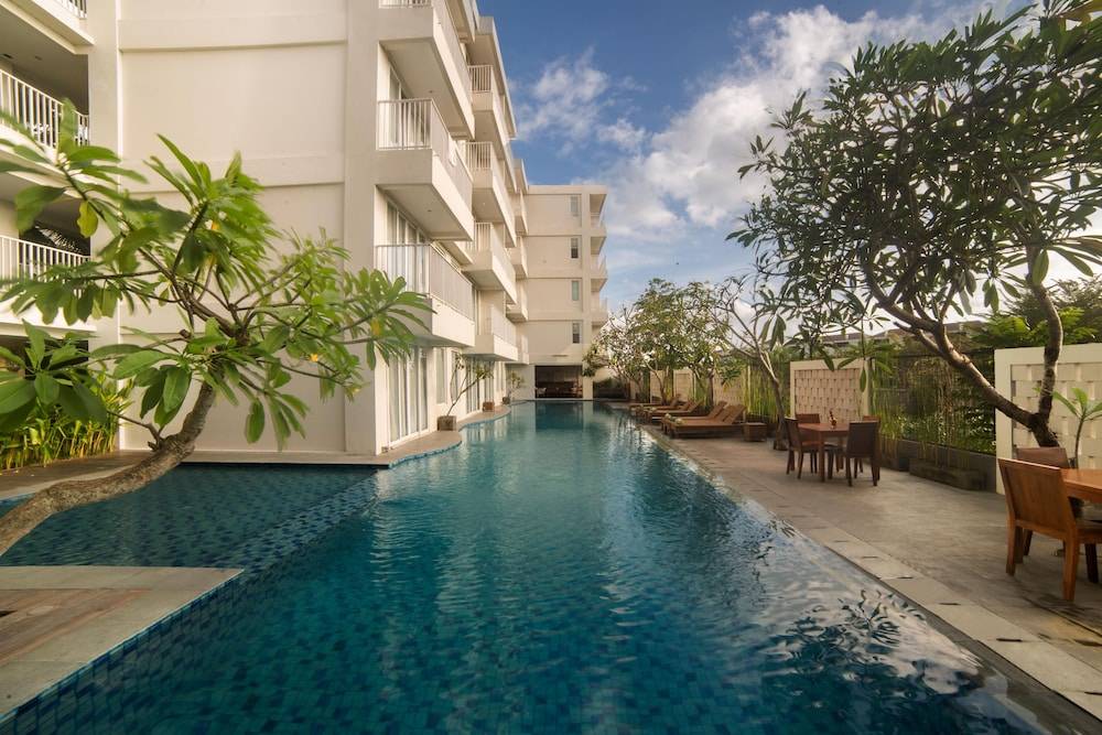 Paragon Hotel Seminyak 1