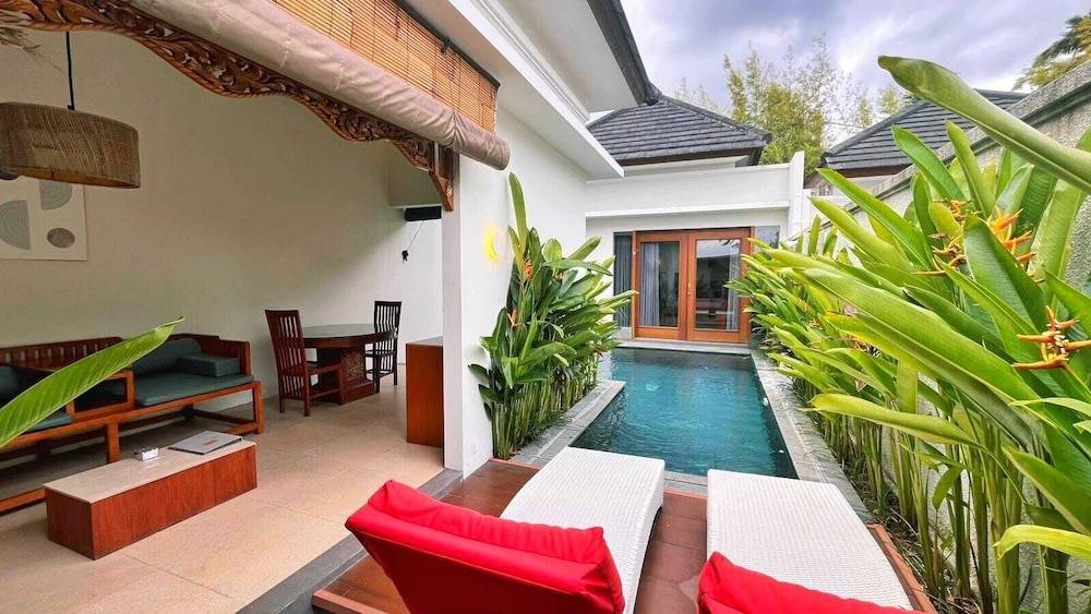 Maharaja Villas Seminyak by Humus Hospitality 1
