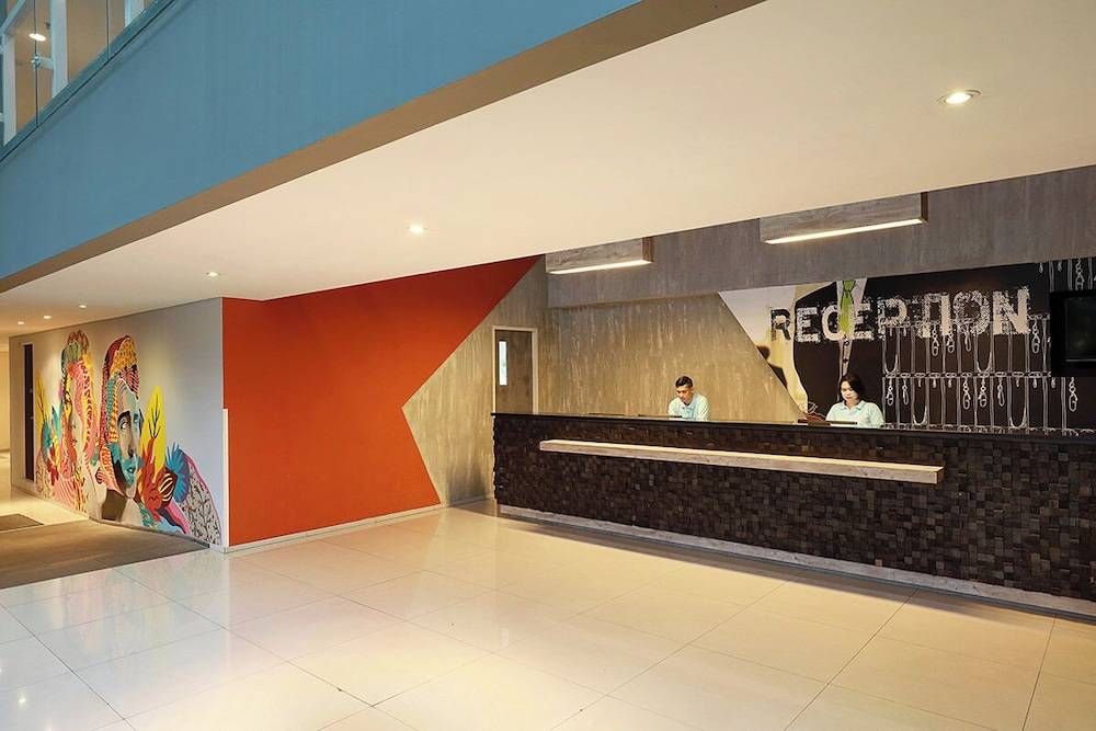 Primera Hotel Seminyak 2