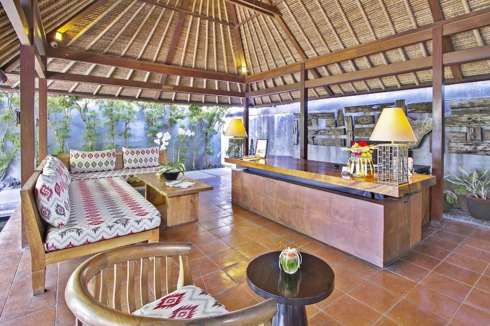 Mayaloka Villas Seminyak 2