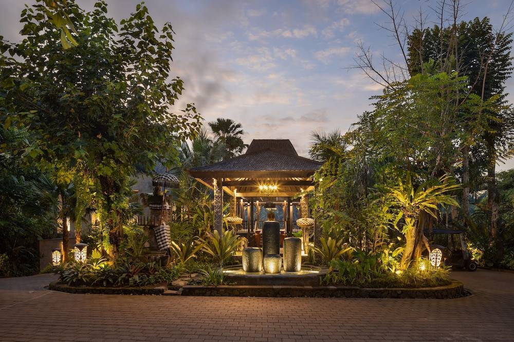 The Kayon Valley Resort 2