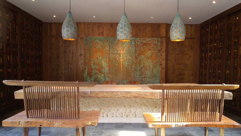 Tejaprana Resort & Spa 2