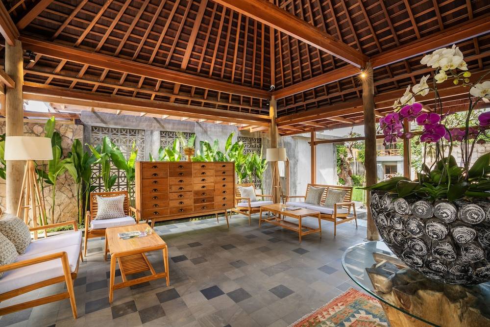 Dinara Ubud 2